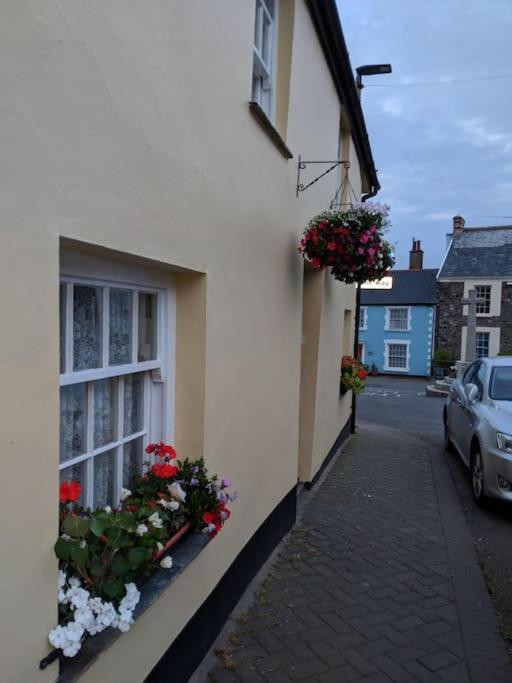 Rosie'S Place Hartland Bagian luar foto